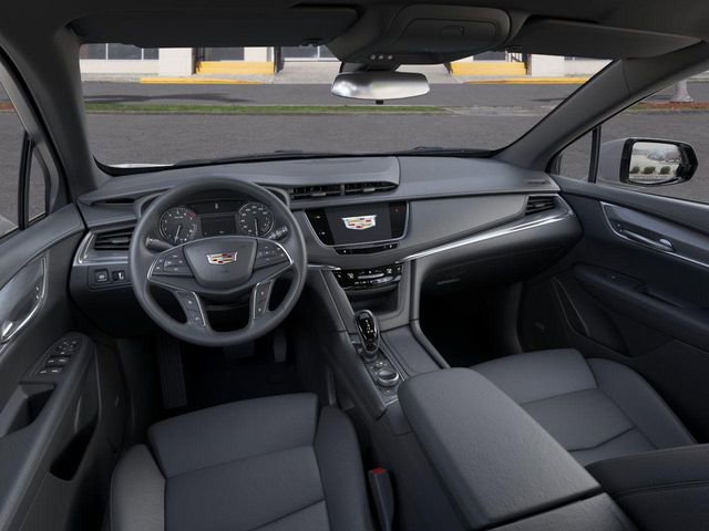 New 2026 Cadillac XT5 Luxury image 15