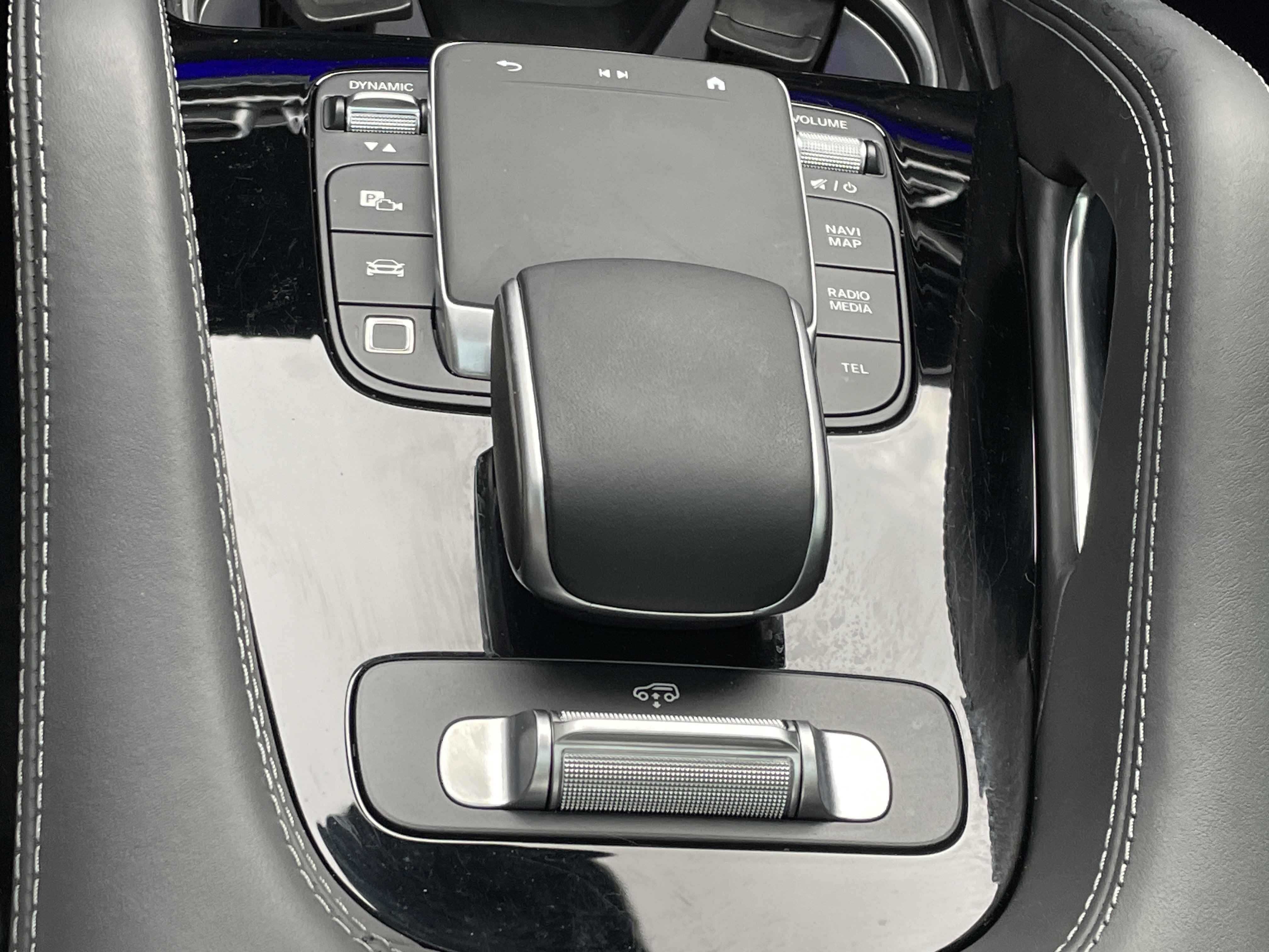 Certified 2025 Mercedes-Benz GLS 63 AMG 4MATIC image 36