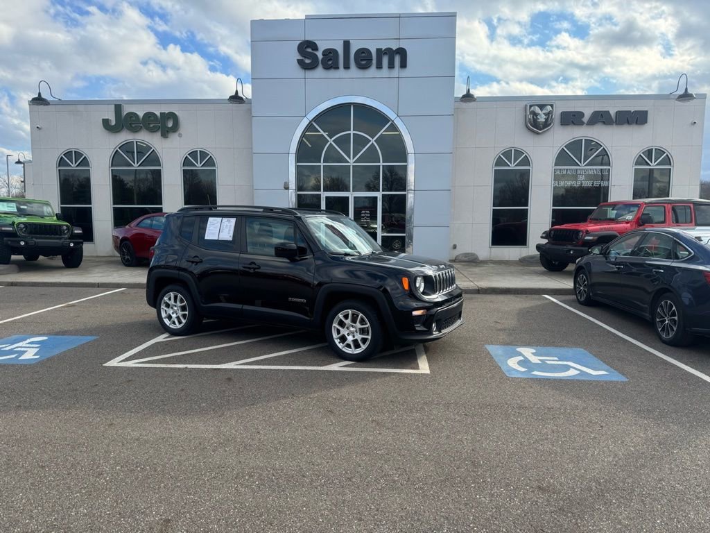 Used 2020 Jeep Renegade Latitude image 1
