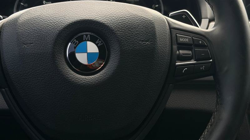 Used 2014 BMW 750Li RWD image 32