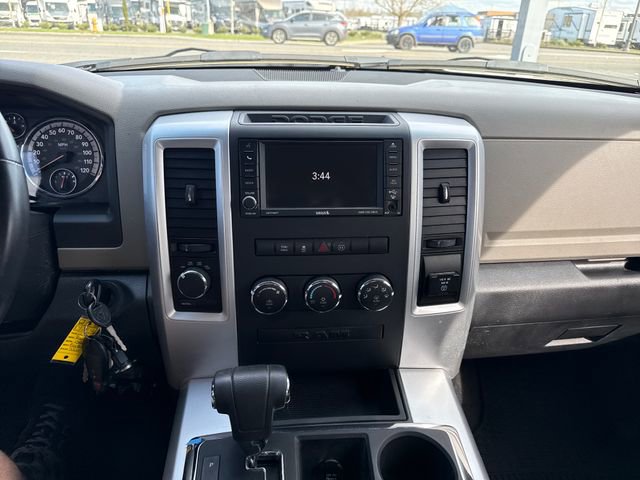 Used 2012 RAM 1500 Big Horn w/ Luxury Group image 25