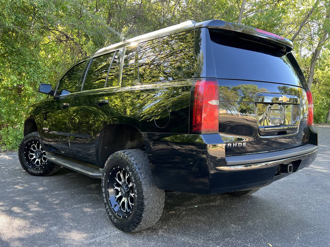 Used 2015 Chevrolet Tahoe LS w/ Driver Alert Package AWD/4WD image 4