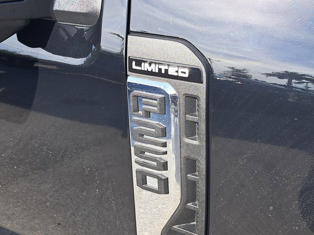 Certified 2024 Ford F250 Limited w/ FX4 Off-Road Package image 8