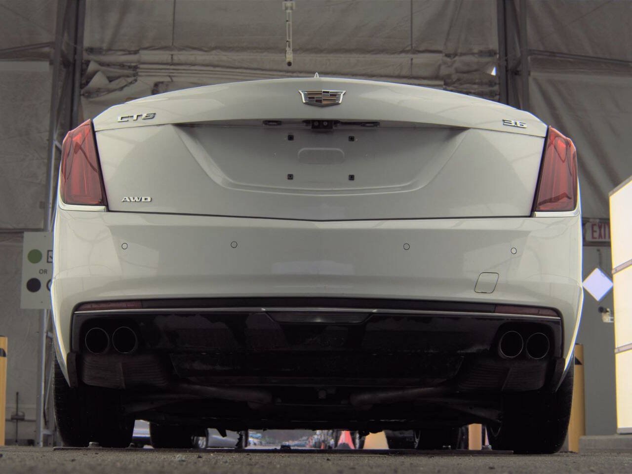 Used 2017 Cadillac CT6 Luxury AWD/4WD image 4