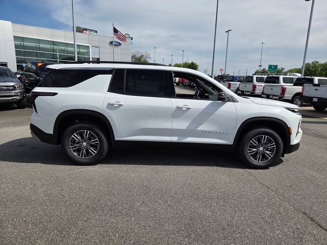 Used 2026 Chevrolet Traverse LT w/ Driver Confidence Package FWD image 11