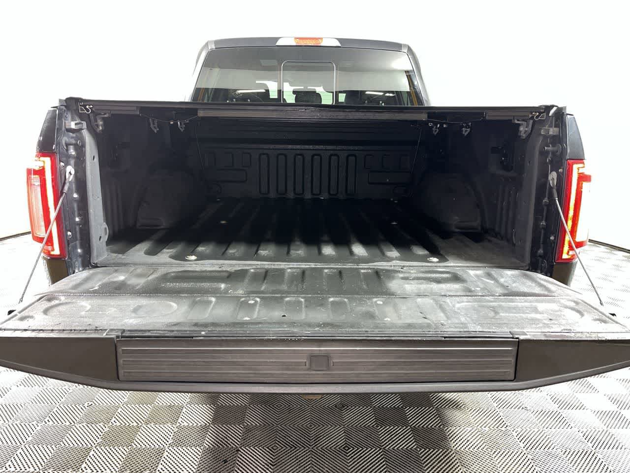 Used 2015 Ford F150 King Ranch w/ FX4 Off-Road Package AWD/4WD image 28