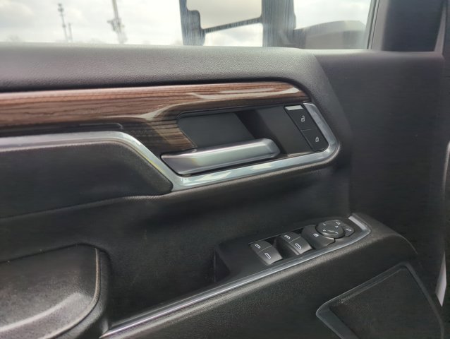 Used 2024 Chevrolet Silverado 2500 LT image 24