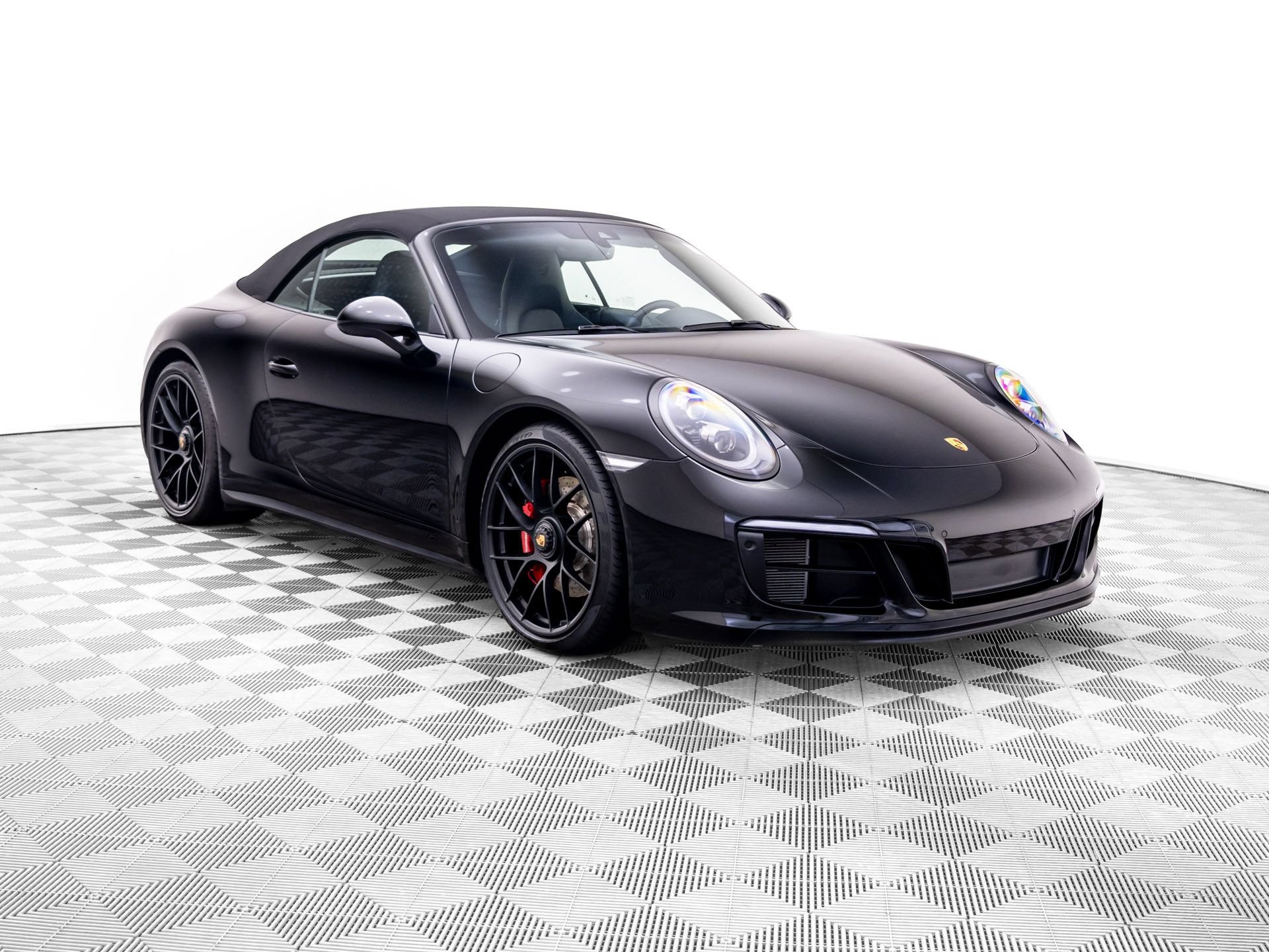 Certified 2019 Porsche 911 Carrera 4 GTS AWD/4WD image 6
