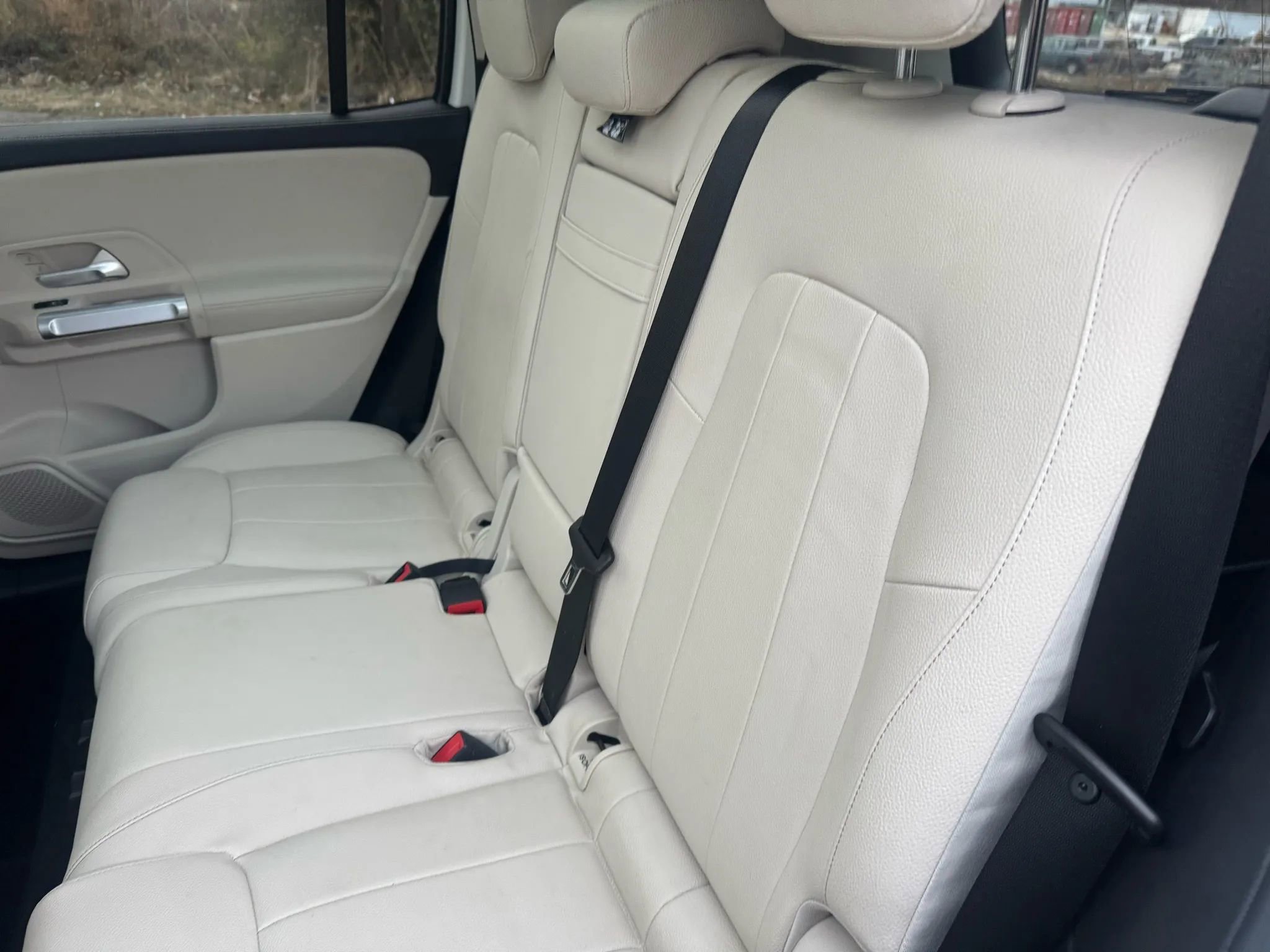 Used 2020 Mercedes-Benz GLB 250 image 14