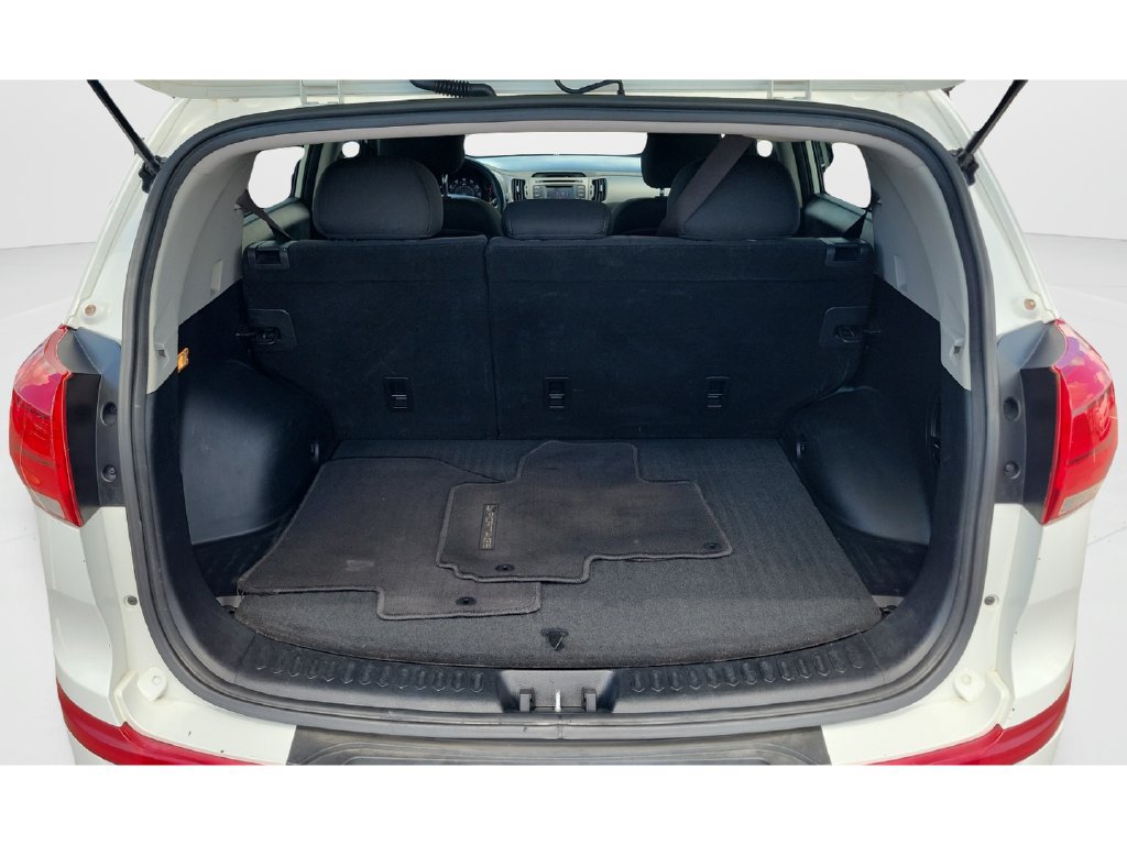 Used 2014 Kia Sportage LX FWD image 9