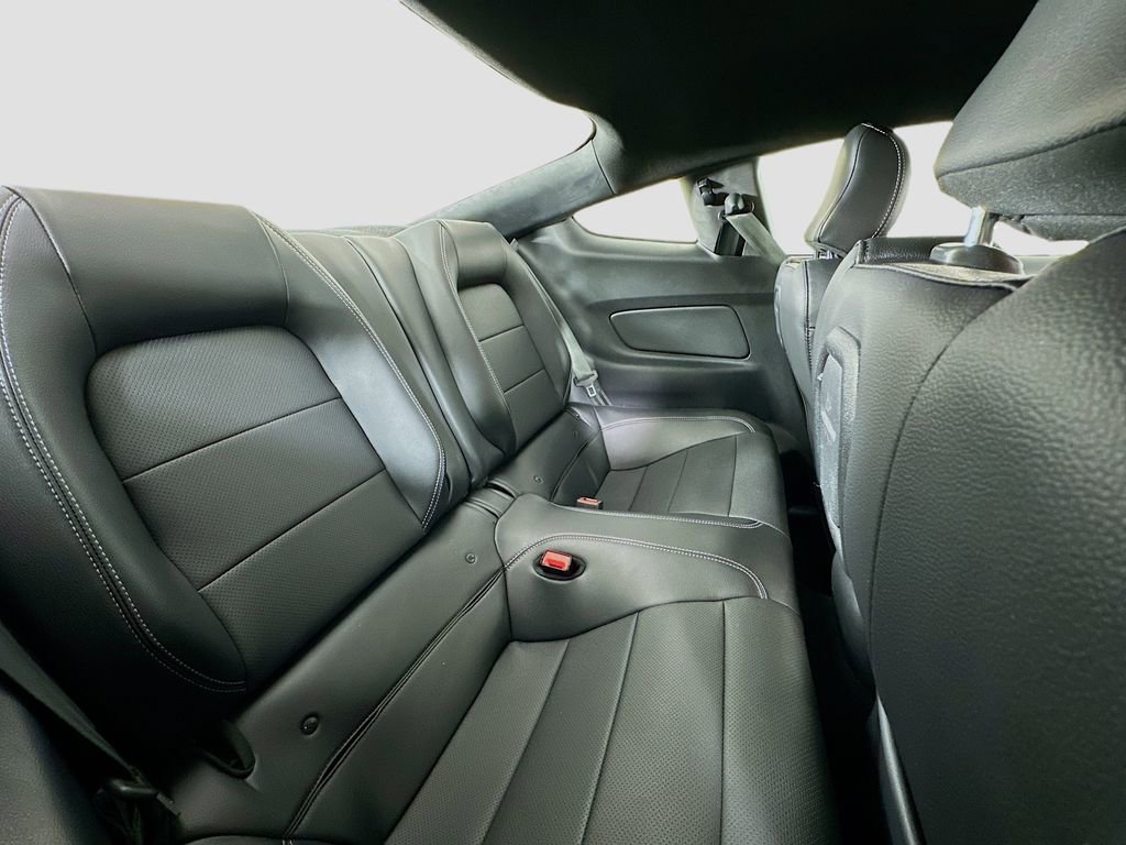 Used 2020 Ford Mustang GT Premium w/ Ford Safe & Smart Package image 27