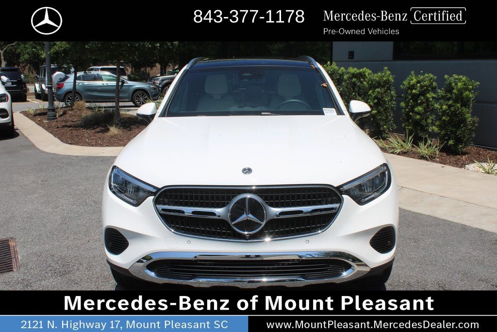 Used 2025 Mercedes-Benz GLC 350e 4MATIC image 17