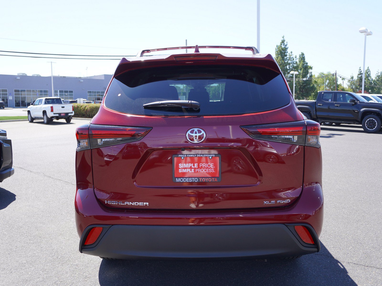 New 2026 Toyota Highlander XLE AWD/4WD image 9