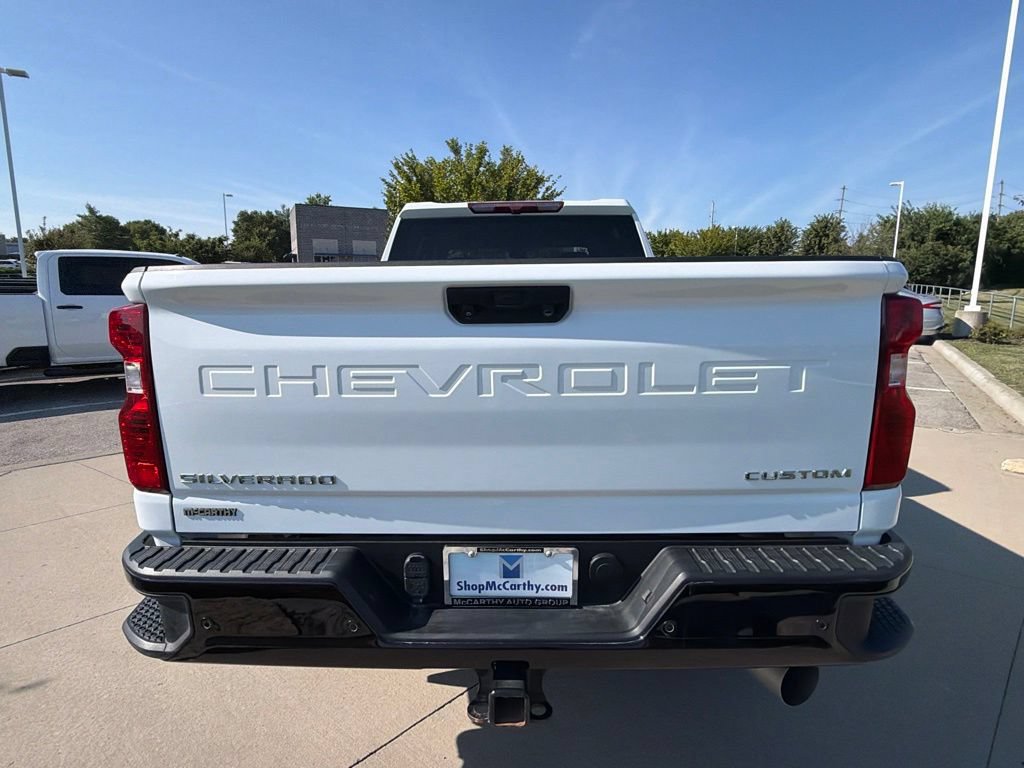 Used 2024 Chevrolet Silverado 2500 Custom w/ Custom Value Package AWD/4WD image 19