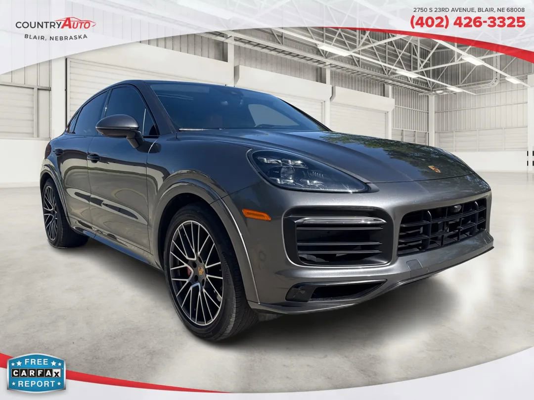 Used 2022 Porsche Cayenne GTS AWD/4WD image 8