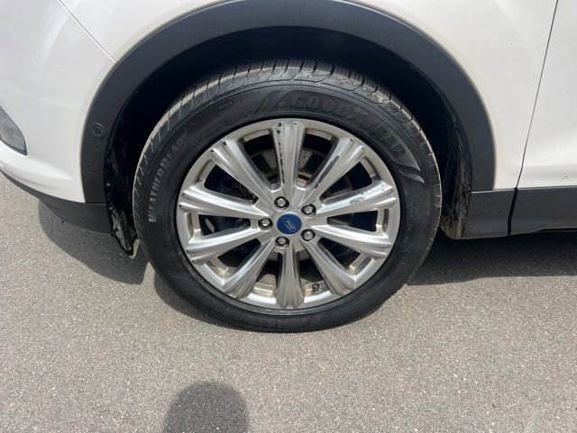 Used 2018 Ford Escape Titanium AWD/4WD image 9