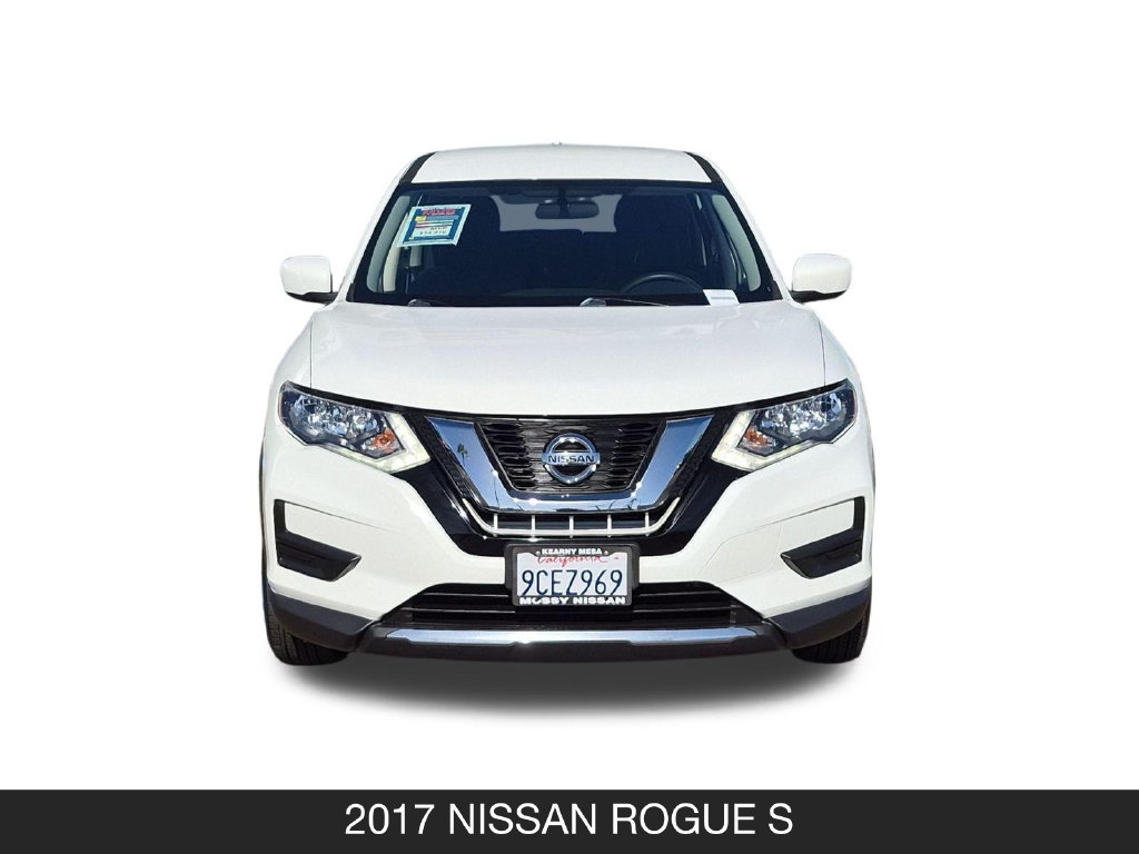 Used 2017 Nissan Rogue S FWD image 4