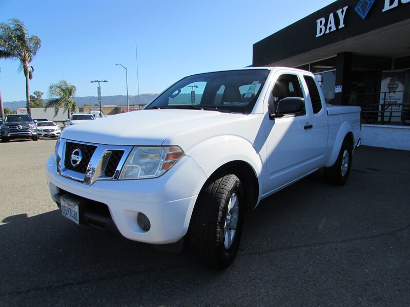 Used 2012 Nissan Frontier SV RWD image 3