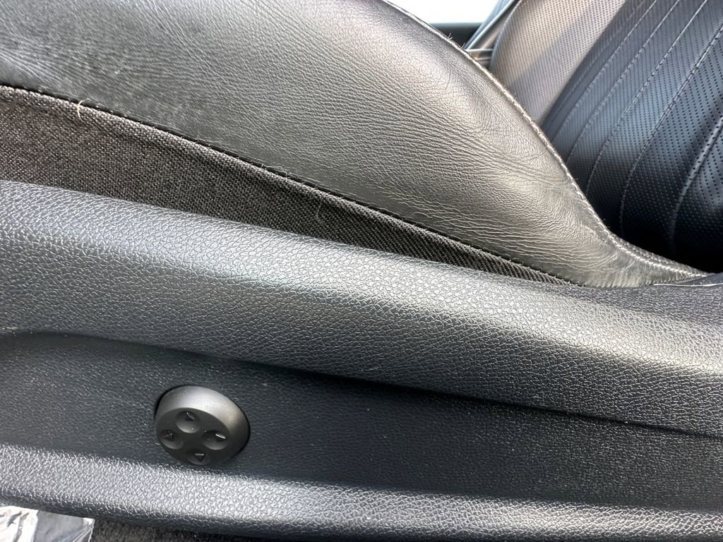 Used 2019 Mercedes-Benz E 450 4MATIC Cabriolet image 10