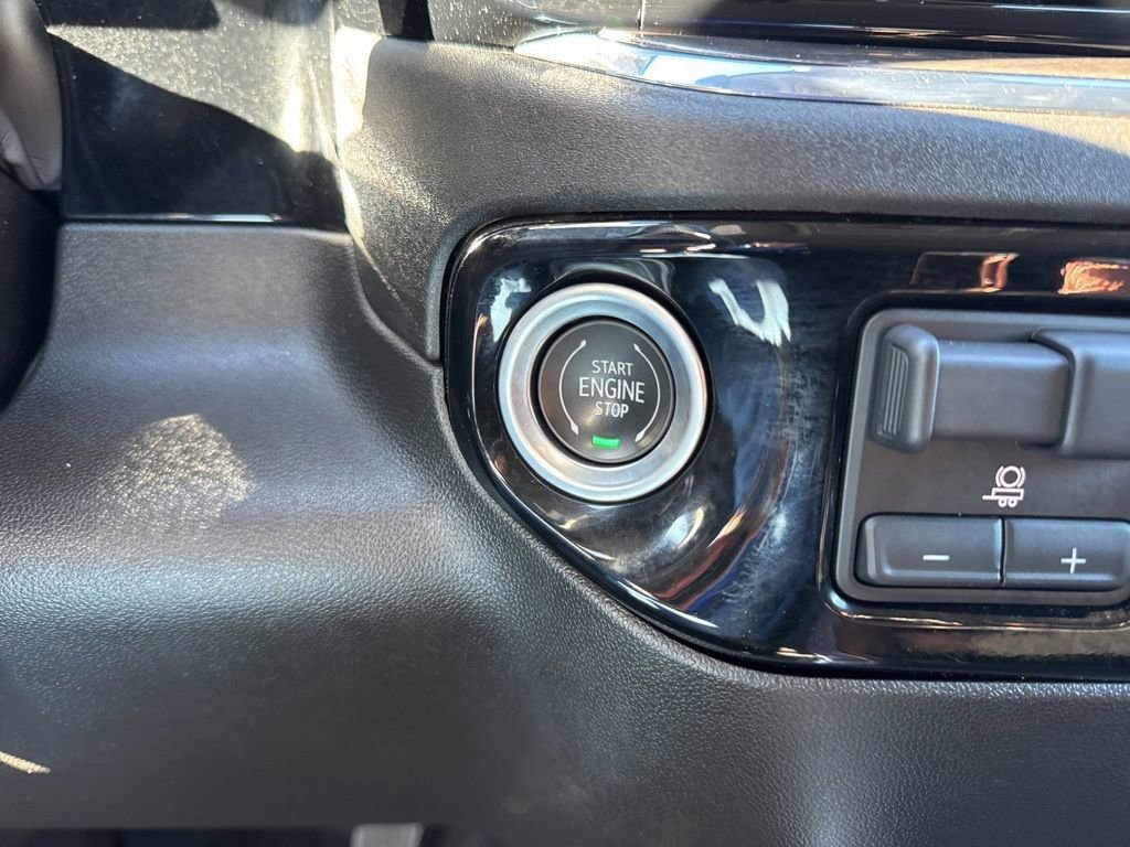 Used 2024 Chevrolet Silverado 2500 LTZ w/ LTZ Premium Package image 23