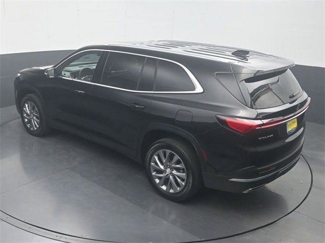 Used 2025 Buick Enclave Preferred image 23