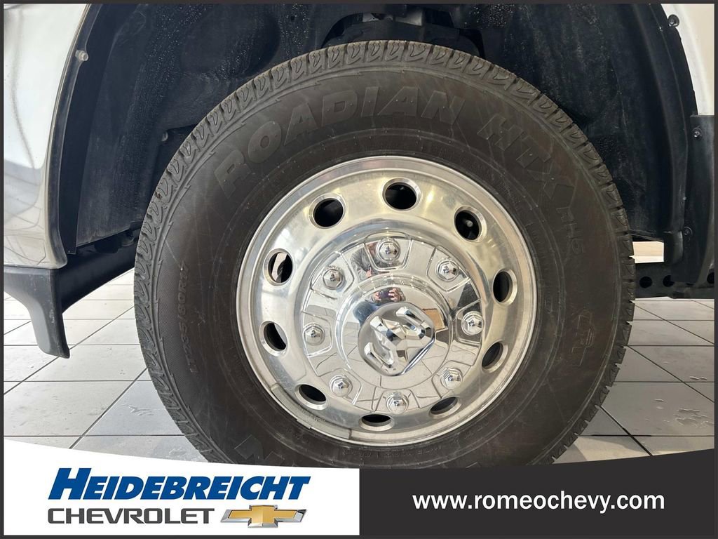 Used 2025 RAM 3500 Big Horn image 7