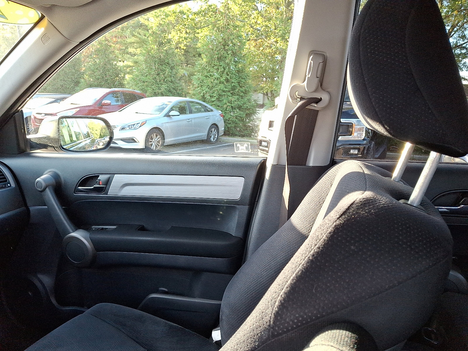 Used 2011 Honda CR-V EX image 17