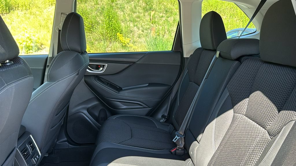 Certified 2023 Subaru Forester Premium AWD/4WD image 24