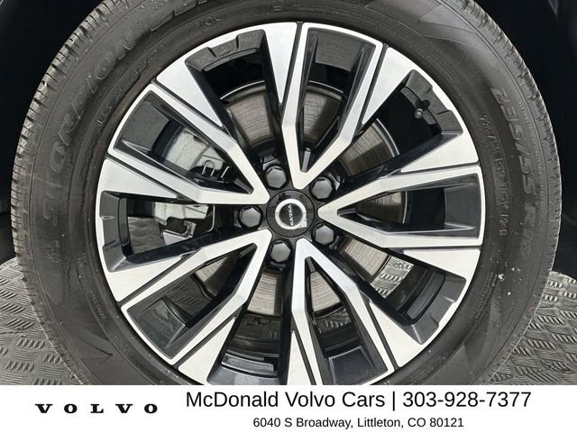 Certified 2025 Volvo XC60 B5 Plus w/ Climate Package AWD/4WD image 10