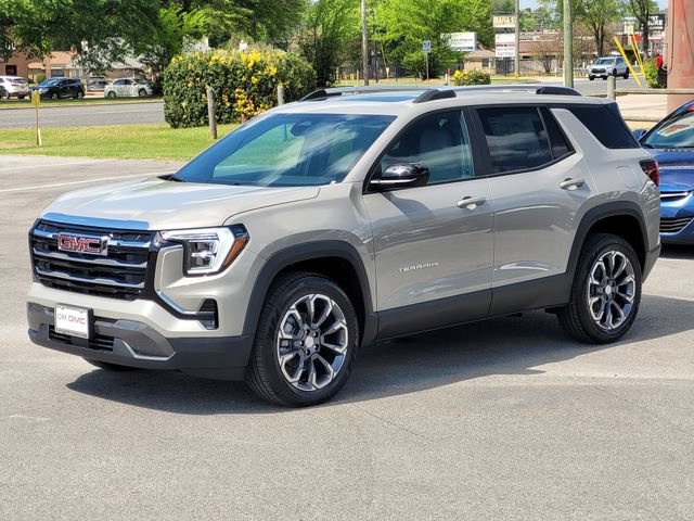 New 2026 GMC Terrain Elevation w/ Elevation Premium Package AWD/4WD image 3