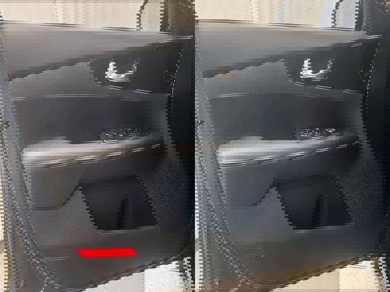 Used 2023 Kia Forte GT-Line w/ GT-Line Technology Package image 9