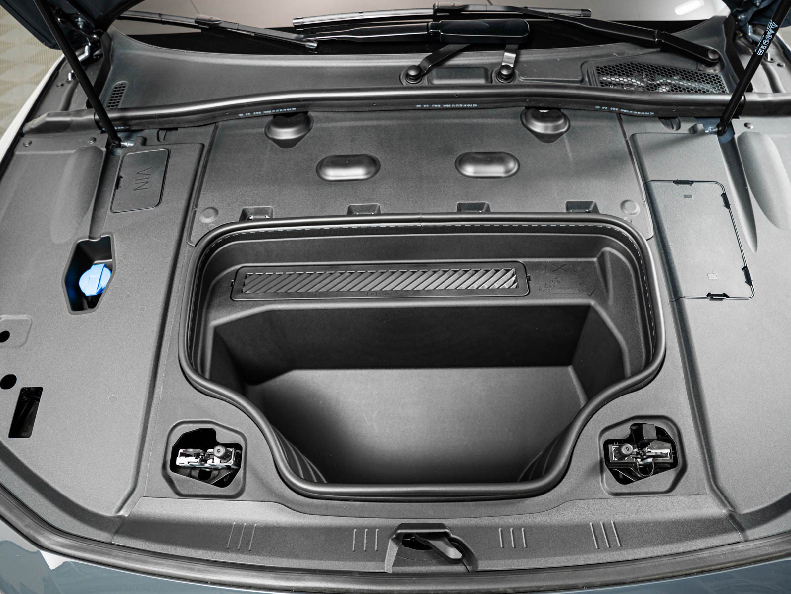 New 2027 Audi S6 e-tron Premium Plus AWD/4WD image 4