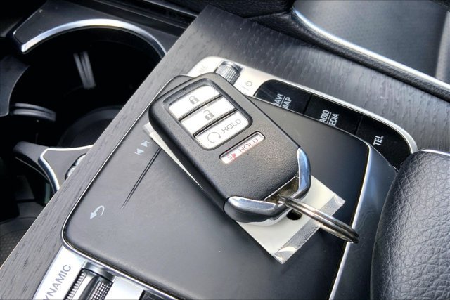 Used 2020 Mercedes-Benz GLE 350 4MATIC image 11