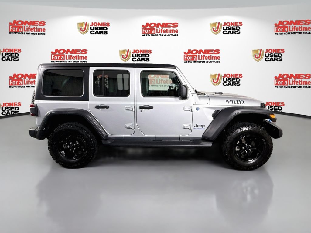 Used 2024 Jeep Wrangler Unlimited AWD/4WD image 15