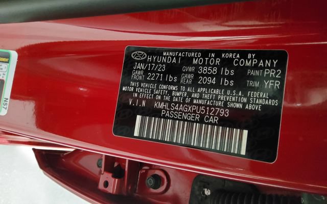 Used 2023 Hyundai Elantra SEL w/ Convenience Package FWD image 40