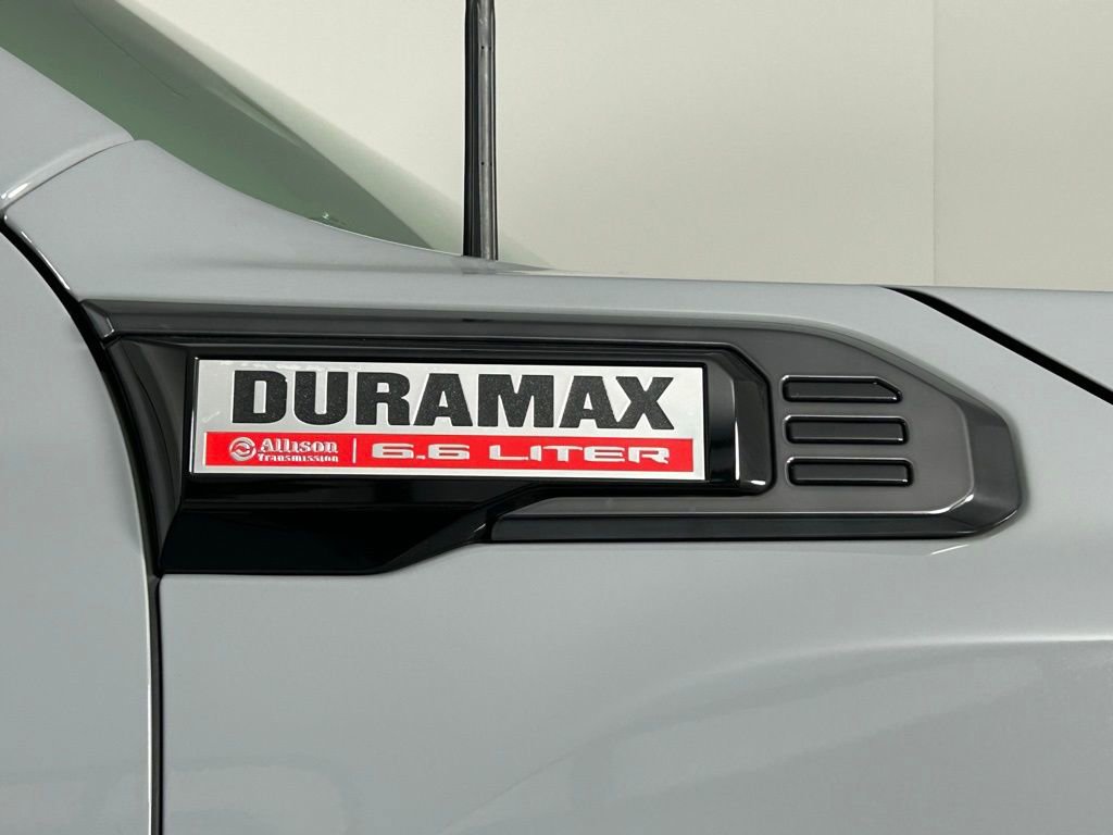 Used 2025 GMC Sierra 2500 AT4 w/ AT4 Premium Plus Package image 9