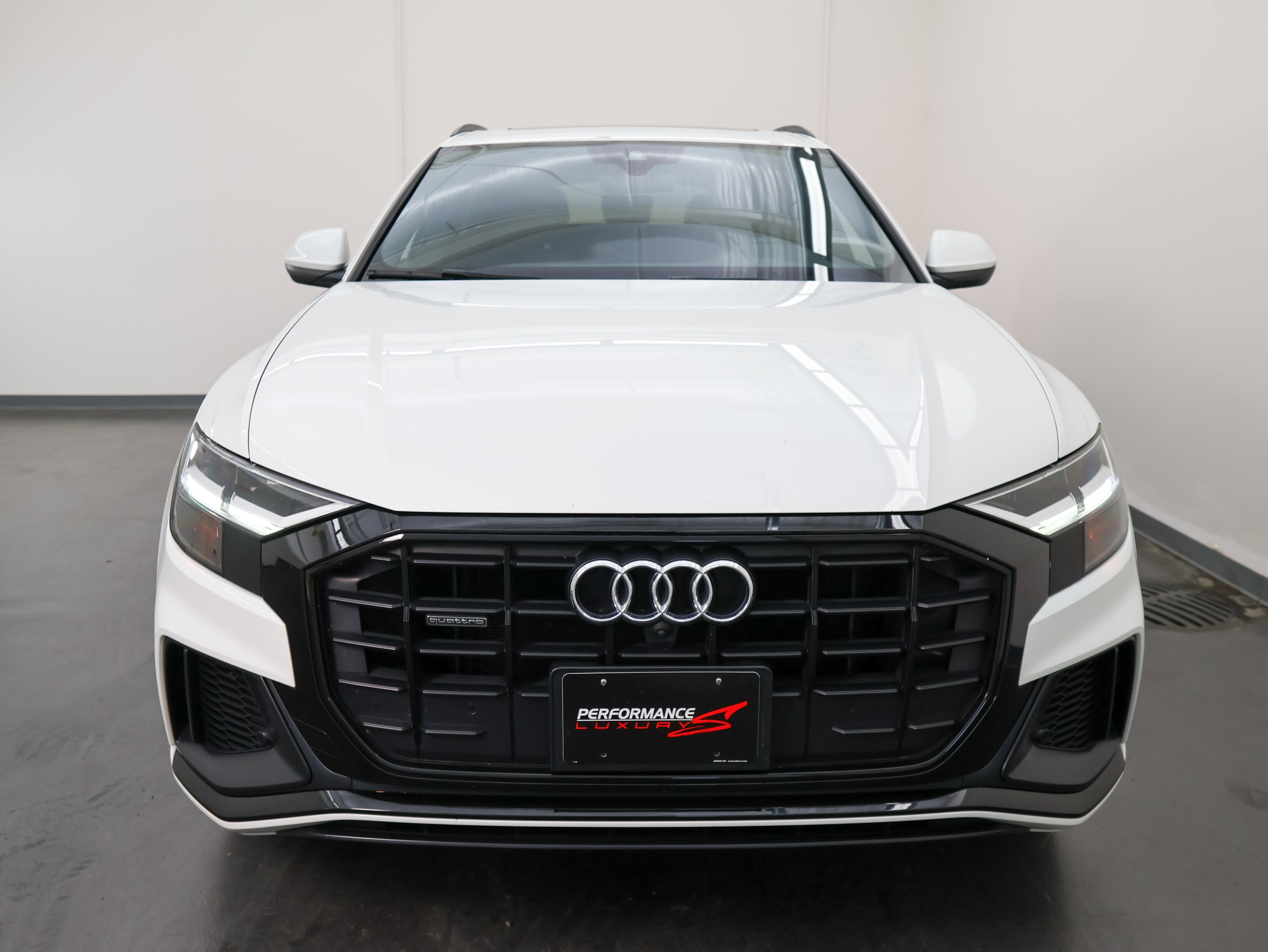 Used 2020 Audi Q8 Premium Plus w/ Premium Plus Package AWD/4WD image 8