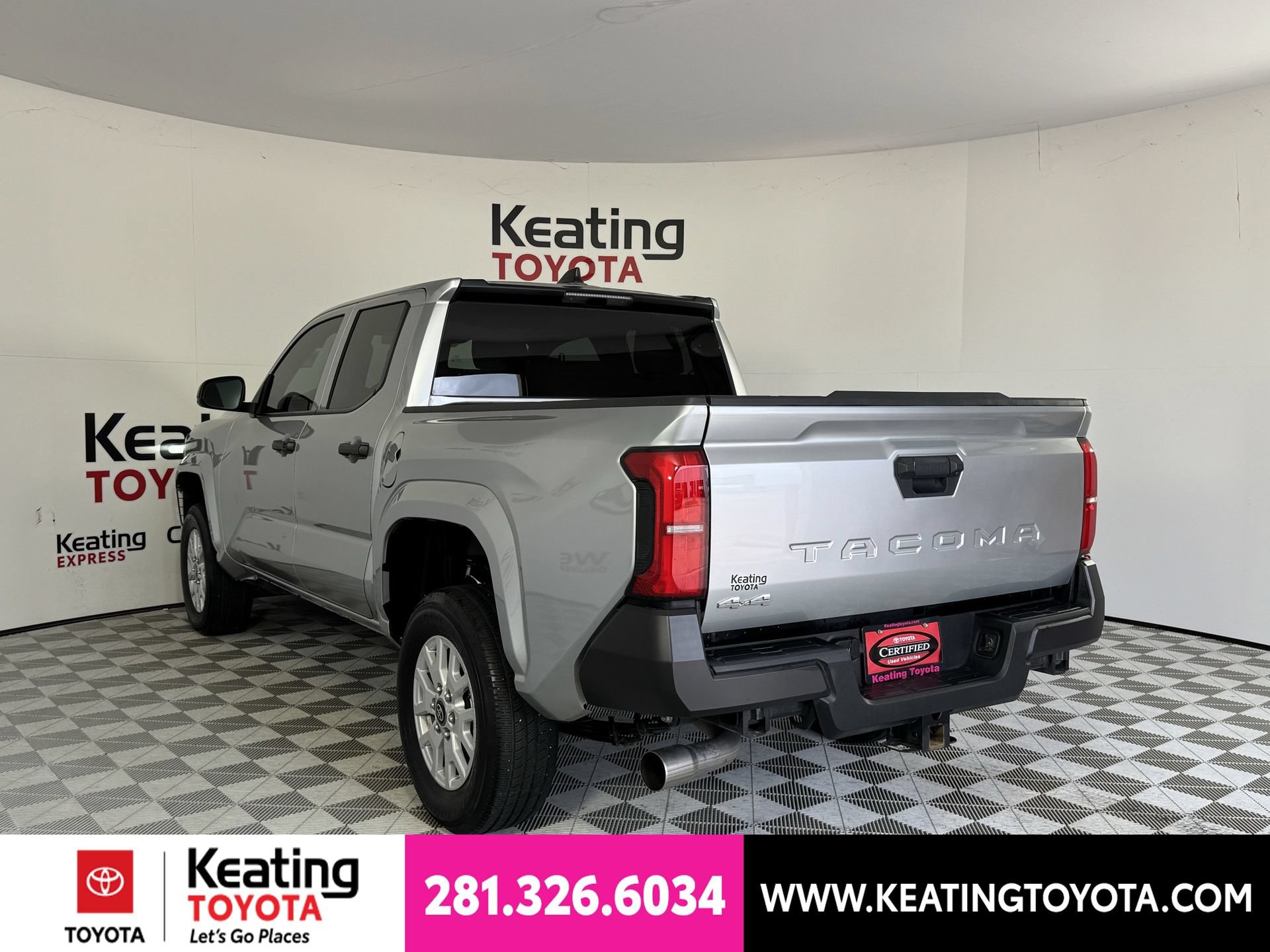 Certified 2025 Toyota Tacoma SR AWD/4WD image 8