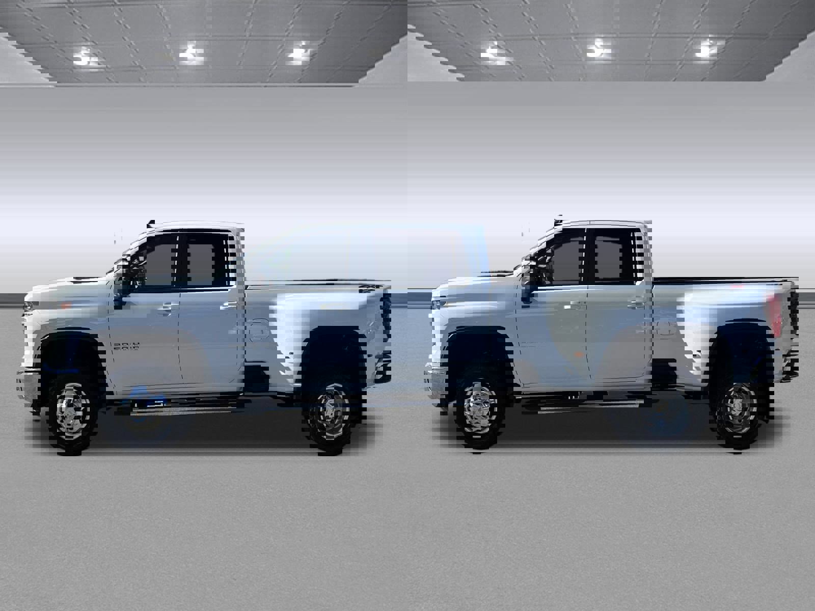 Used 2024 Chevrolet Silverado 3500 LT w/ Convenience Package image 6