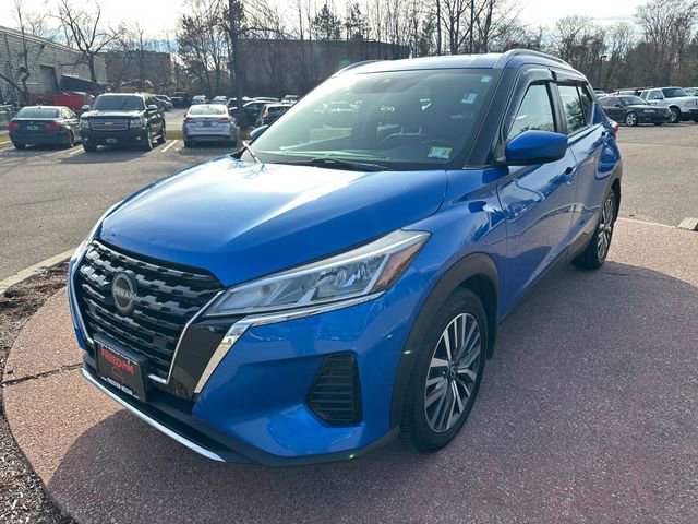 Used 2022 Nissan Kicks SV