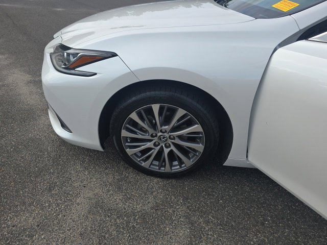 Used 2021 Lexus ES 350 w/ Premium Package FWD image 12