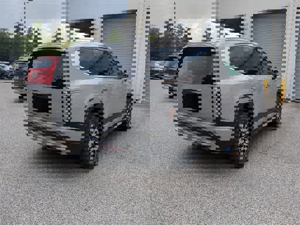 New 2026 Hyundai Ioniq 9 SEL image 6