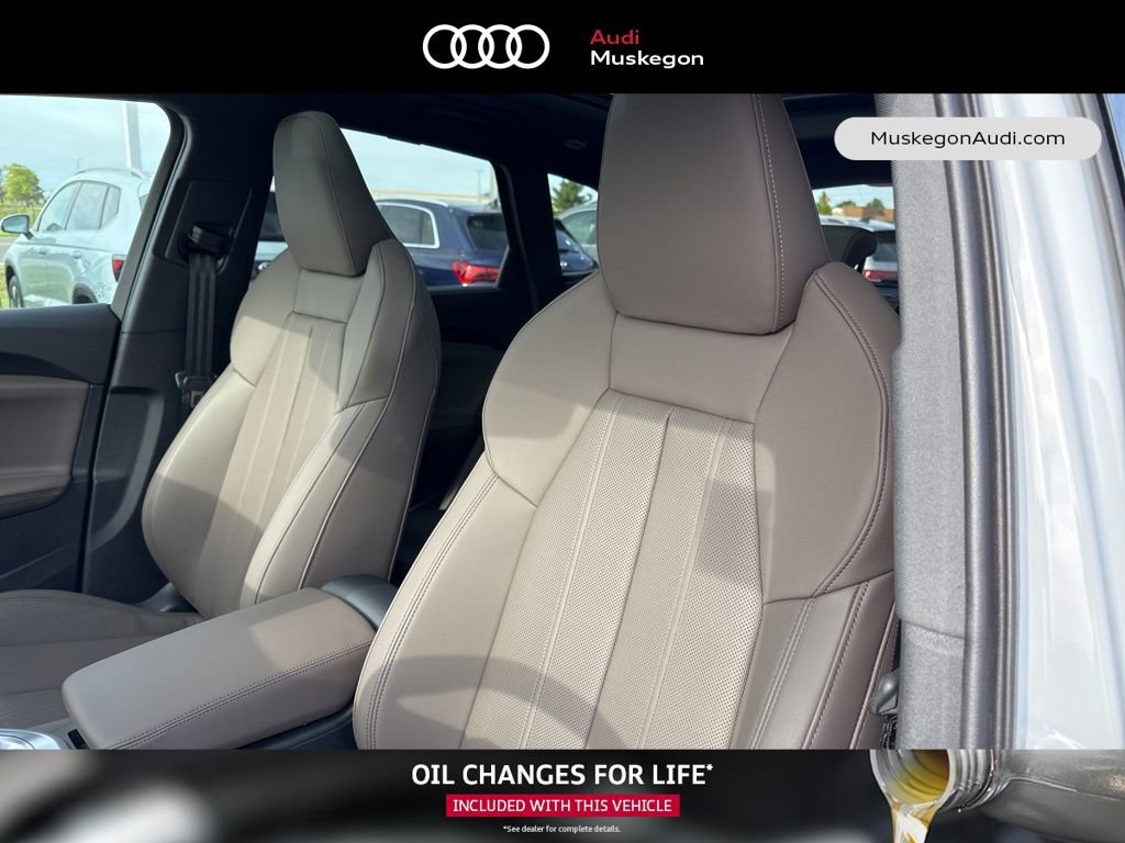 New 2025 Audi Q5 Premium Plus image 12