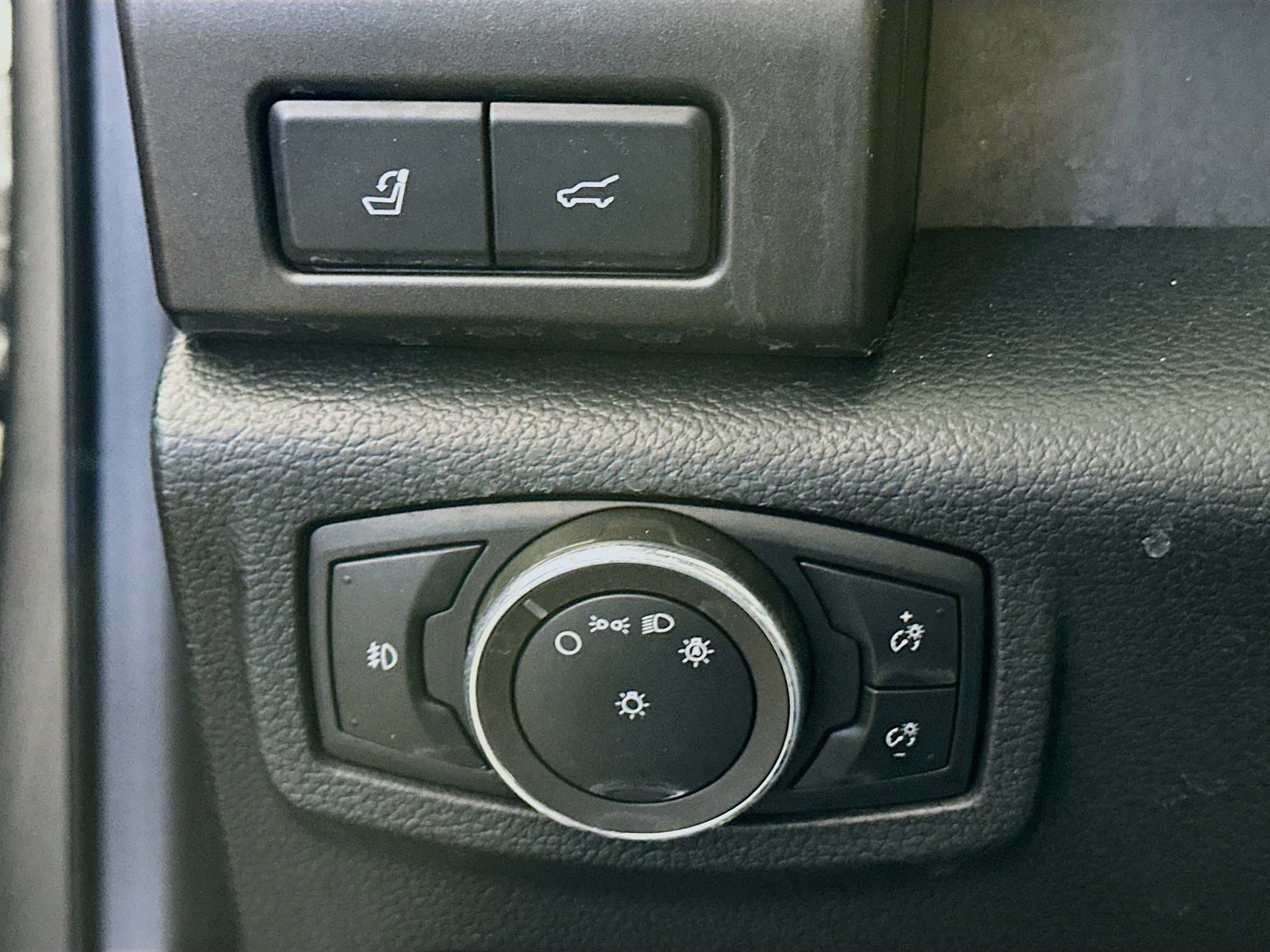 Used 2020 Ford Expedition Max Limited AWD/4WD image 17