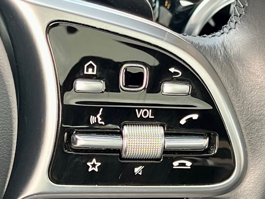 Certified 2022 Mercedes-Benz A 220 4MATIC image 28