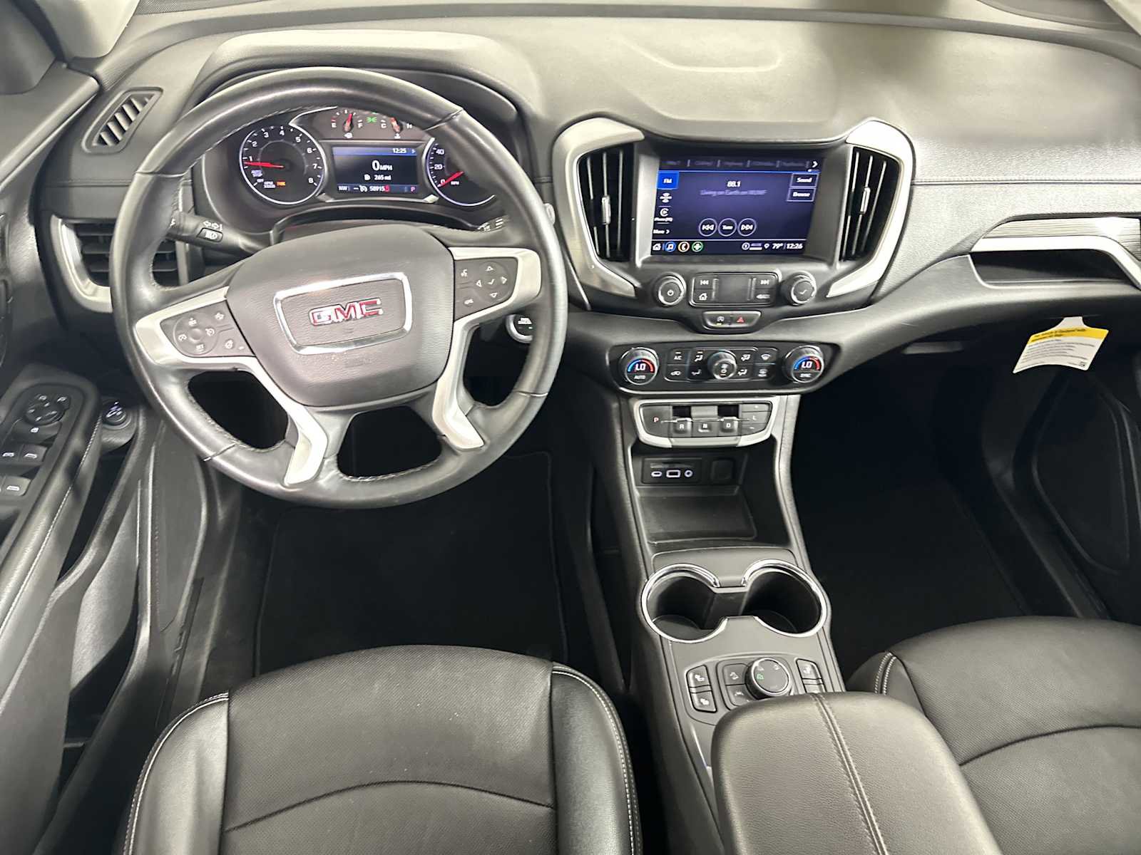 Used 2024 GMC Terrain SLT AWD/4WD image 13