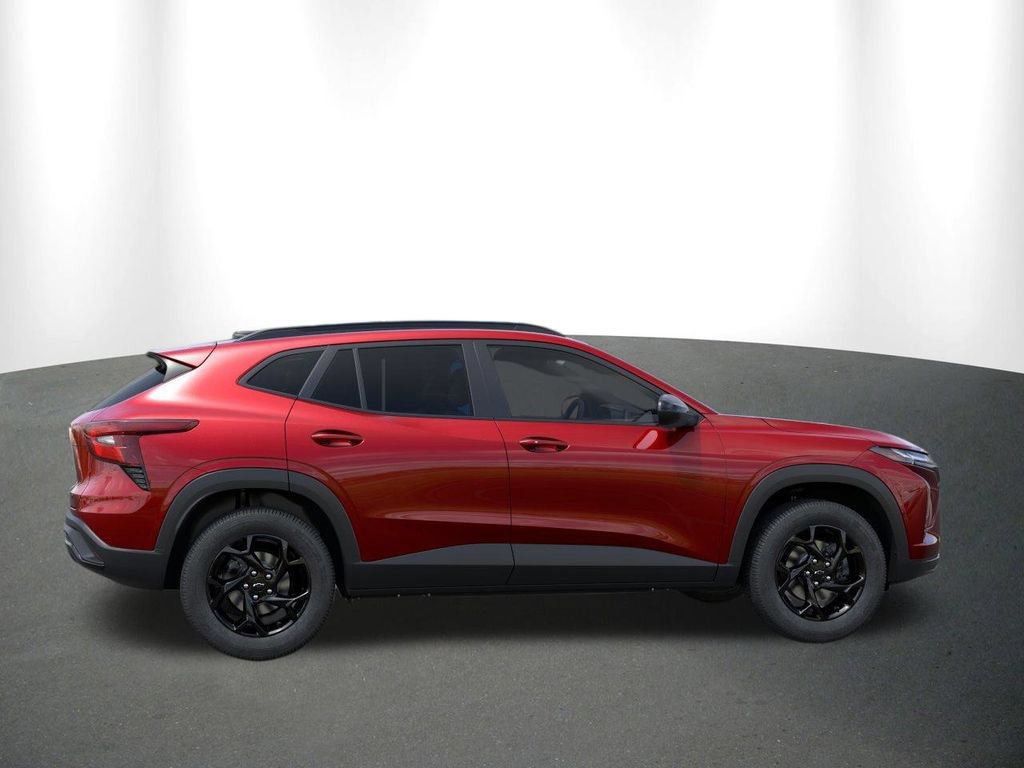 New 2026 Chevrolet Trax LT w/ Driver Confidence Package FWD image 7