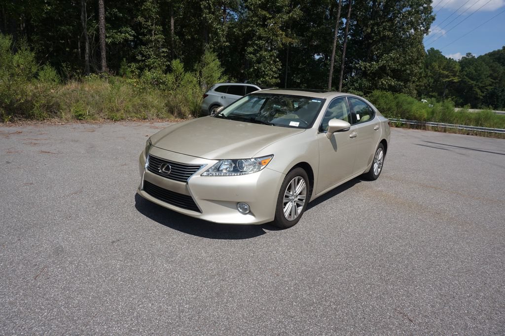 Used 2015 Lexus ES 350 w/ Premium Package FWD image 21