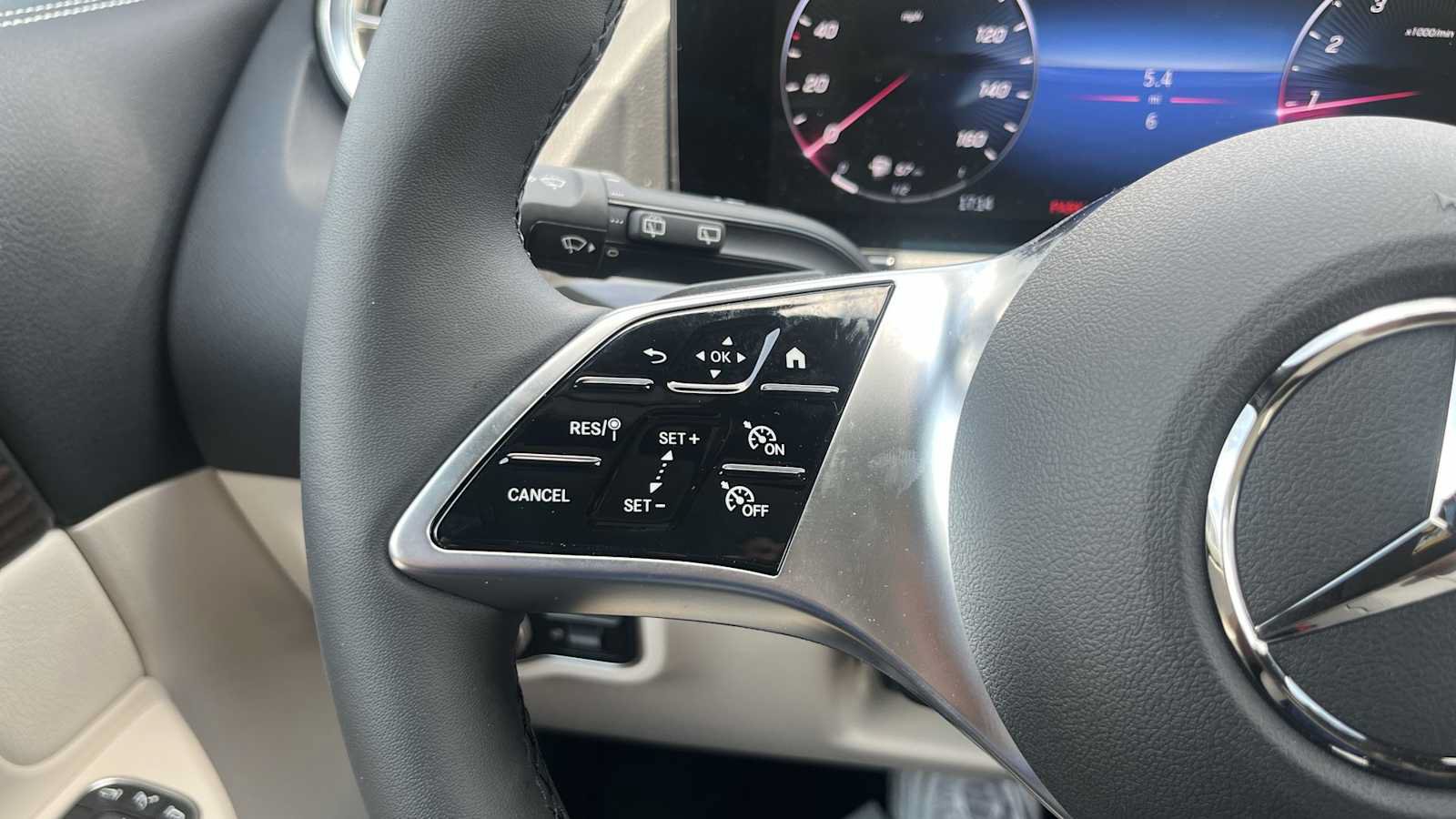 New 2026 Mercedes-Benz GLA 250 4MATIC image 40