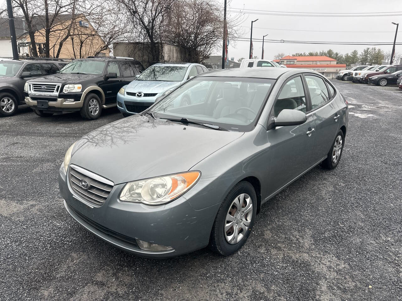 Used 2009 Hyundai Elantra GLS FWD image 1